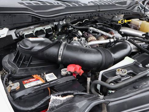 Used 2019 Ford F550 2WD Regular Cab Super Duty image 12