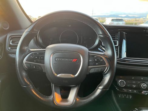 Used 2023 Dodge Durango SXT image 28