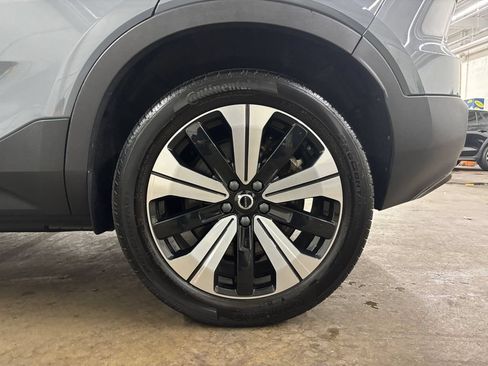 Certified 2023 Volvo C40 Recharge Core w/ Climate Package AWD/4WD image 31