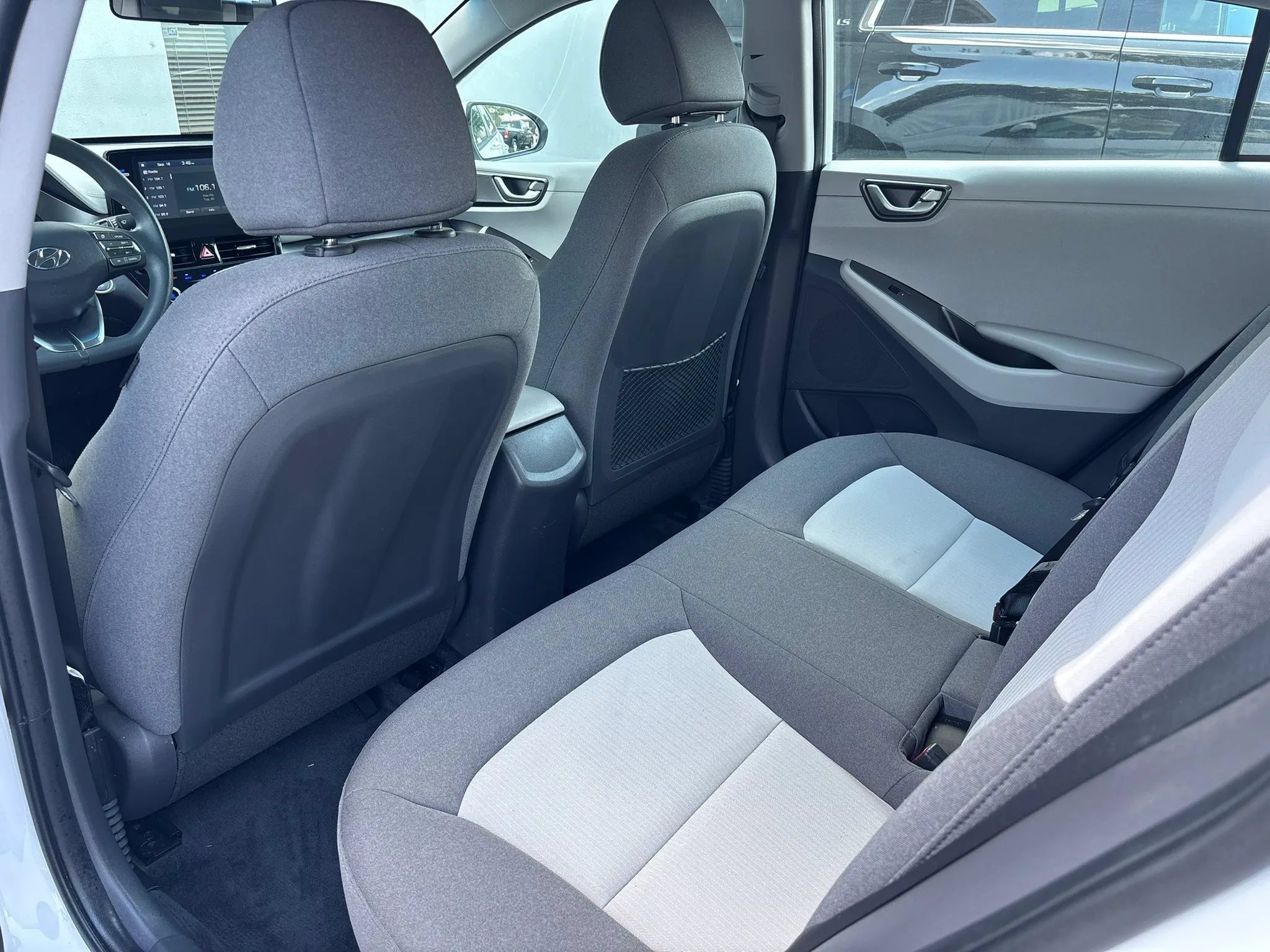 Used 2020 Hyundai Ioniq Blue FWD image 48