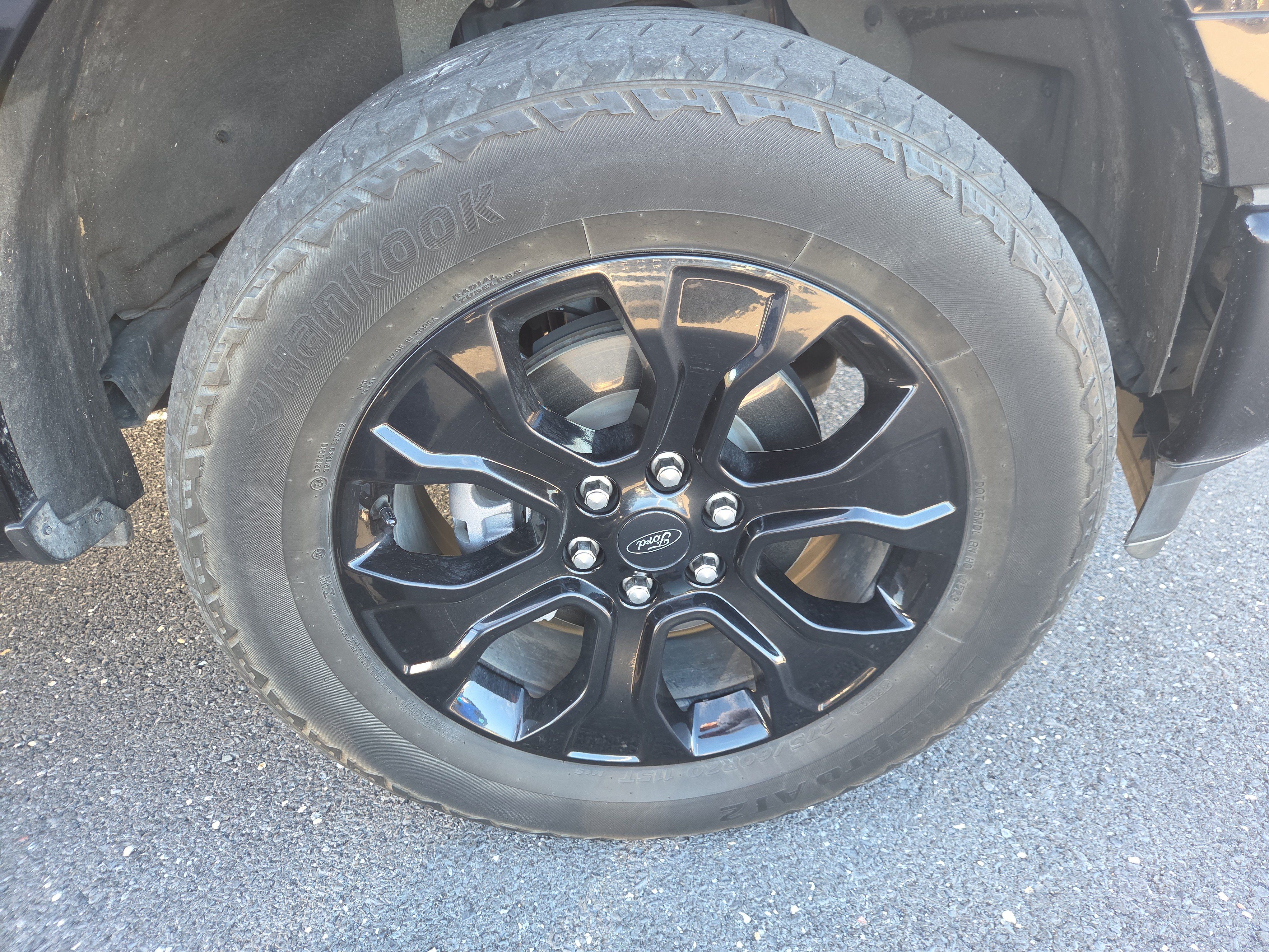 Used 2023 Ford F150 Lariat w/ Equipment Group 502A High AWD/4WD image 29