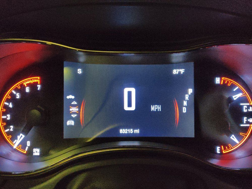 Used 2019 Dodge Durango R/T w/ Technology Group RWD image 23