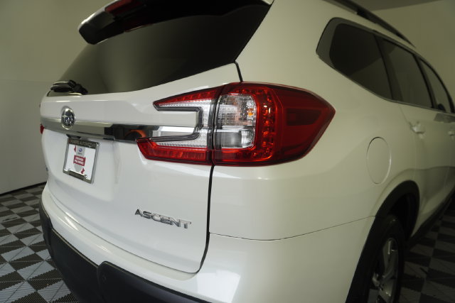 Used 2025 Subaru Ascent Premium AWD/4WD image 13