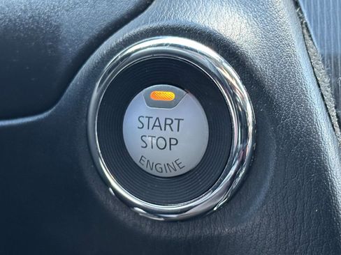 Used 2019 INFINITI QX60 Luxe w/ Essential Package image 26