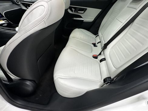 New 2026 Mercedes-Benz GLC 300 image 23