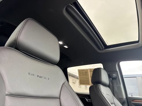 Certified 2024 GMC Sierra 1500 Denali image 16