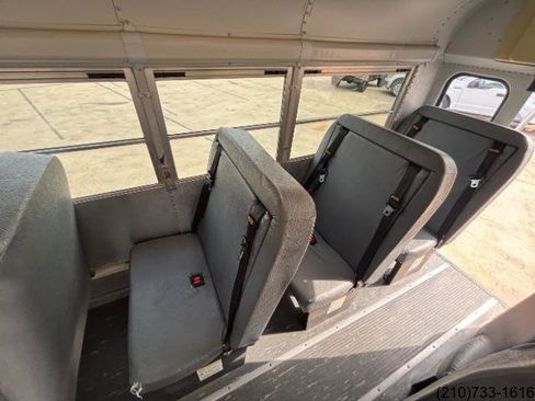 Used 2007 Chevrolet Express 3500 w/ School Bus Package image 27