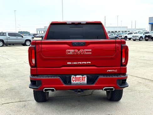 Used 2024 GMC Sierra 1500 AT4 w/ Technology Package AWD/4WD image 9