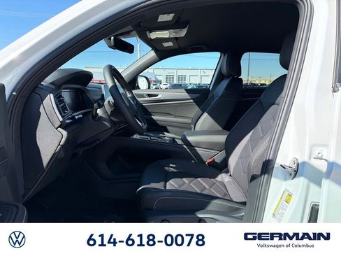 New 2026 Volkswagen Atlas Cross Sport SE AWD/4WD image 22