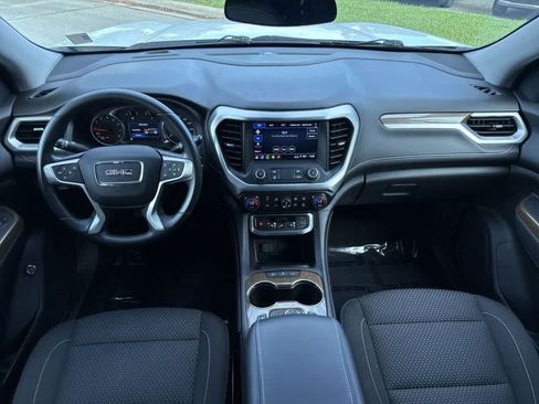 Used 2023 GMC Acadia SLE w/ Driver Convenience Package FWD image 24