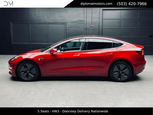 Used 2018 Tesla Model 3 Long Range image 4