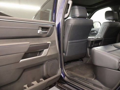 New 2025 Toyota Tundra Platinum image 24