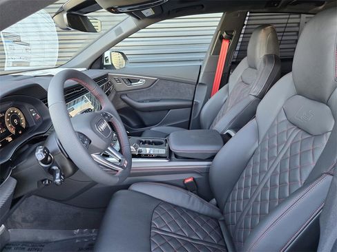 New 2026 Audi Q8 Prestige image 27