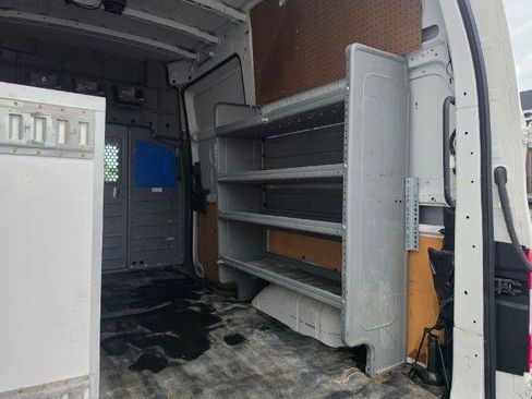 Used 2021 Nissan NV 2500 SV RWD image 37