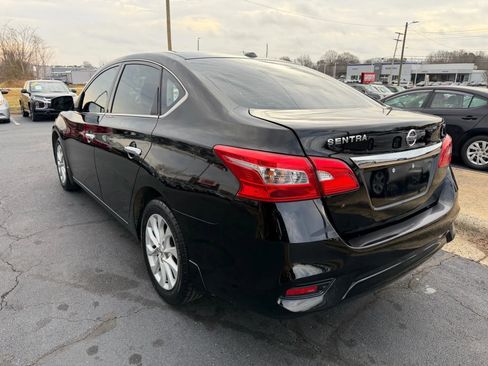 Used 2019 Nissan Sentra SV image 5