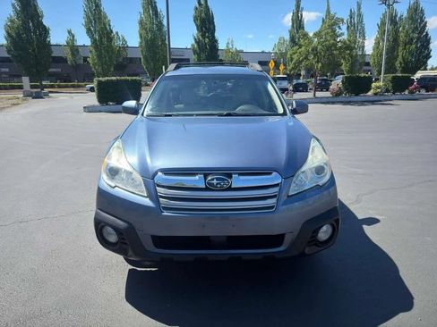 Used 2014 Subaru Outback 2.5i Premium AWD/4WD image 8