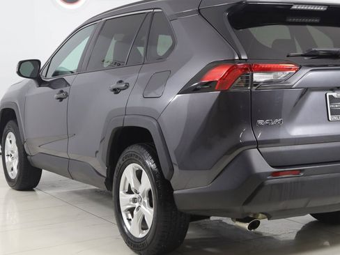 Used 2021 Toyota RAV4 XLE image 22