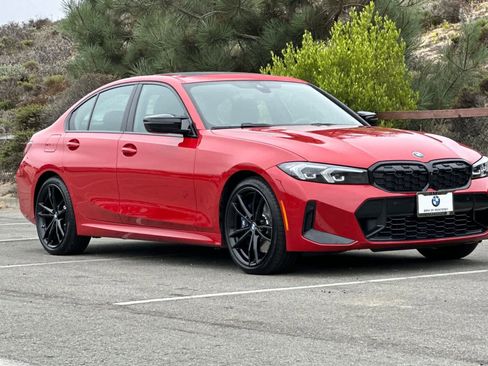 Used 2024 BMW M340i xDrive w/ Premium Package image 5