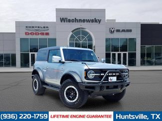 Used 2022 Ford Bronco Outer Banks w/ Sasquatch Package AWD/4WD video 1