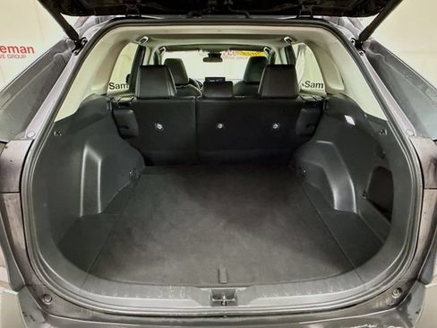 Used 2024 Toyota RAV4 XLE Premium FWD image 27