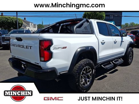 Used 2024 Chevrolet Colorado ZR2 w/ ZR2 Convenience Package III AWD/4WD image 6