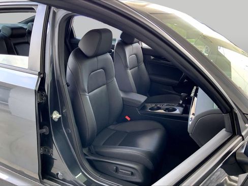 Used 2026 Honda Civic Sport Touring image 9