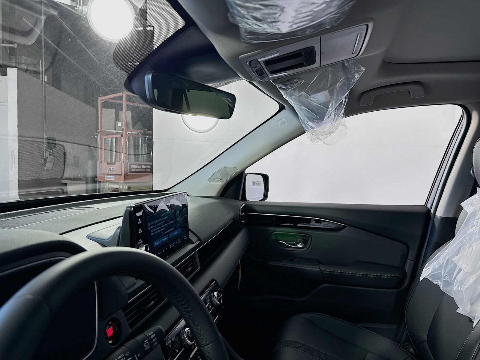 Used 2025 Honda Pilot Touring image 21
