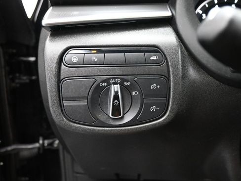 Used 2024 INFINITI QX50 Luxe image 14