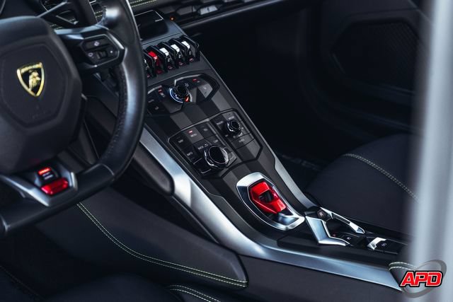 Used 2019 Lamborghini Huracan LP 580-2 RWD image 13