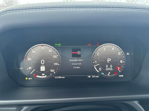 New 2025 Land Rover Defender 130 X-Dynamic SE image 20