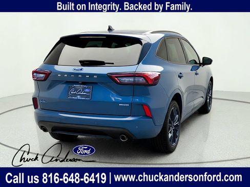 Used 2023 Ford Escape ST-Line Elite w/ Premium Technology Package AWD/4WD image 7