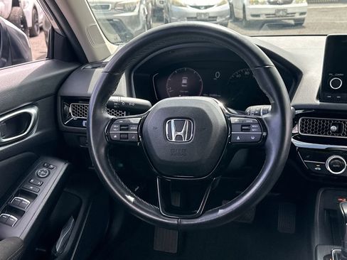 Used 2022 Honda Civic EX image 17