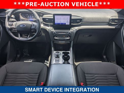 Used 2020 Ford Explorer XLT RWD image 18