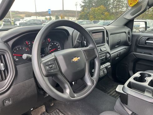 Certified 2022 Chevrolet Silverado 1500 Custom w/ LPO, Blackout Package image 10