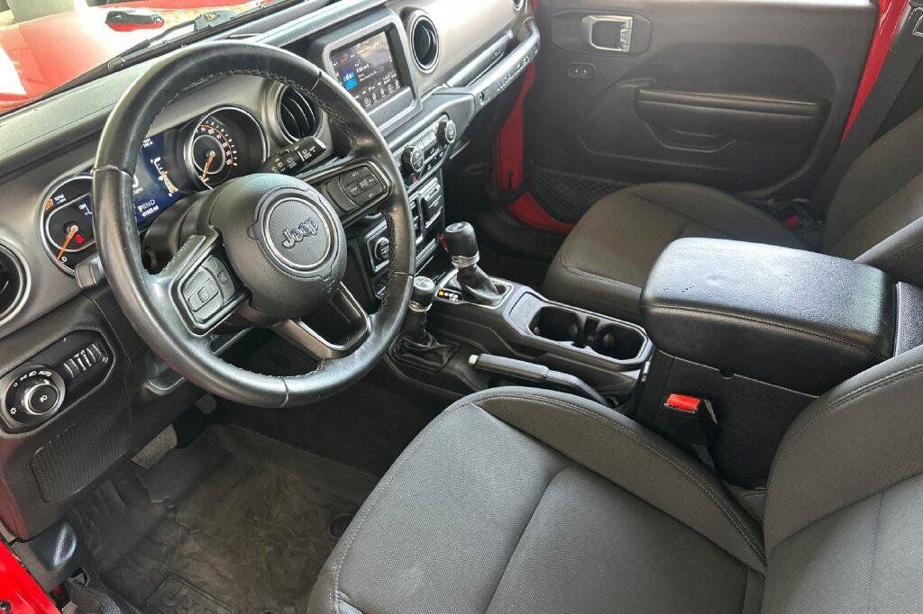 Used 2021 Jeep Wrangler Unlimited Sport AWD/4WD image 10