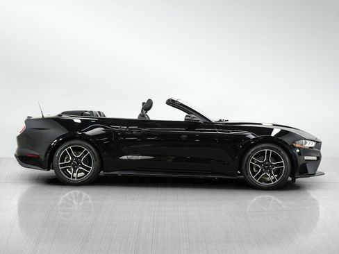 Used 2018 Ford Mustang Premium w/ Equipment Group 201A RWD image 6