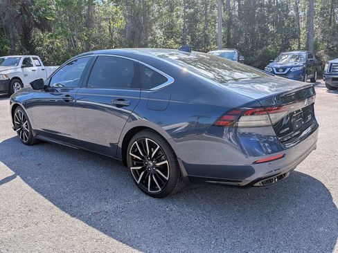Used 2025 Honda Accord Touring image 5