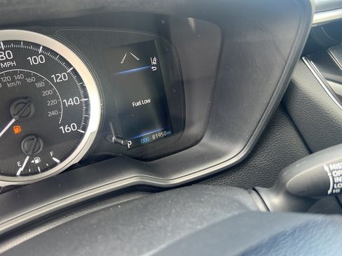 Used 2021 Toyota Corolla LE FWD image 13