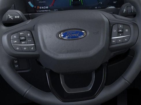 New 2025 Ford Ranger Lariat w/ FX4 Off-Road Package AWD/4WD image 13