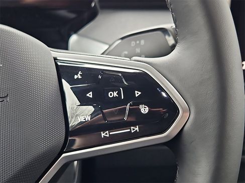 New 2025 Volkswagen ID. Buzz Pro S image 17