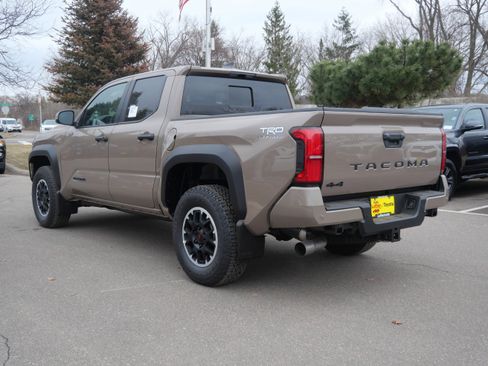 New 2026 Toyota Tacoma TRD Off-Road AWD/4WD image 3