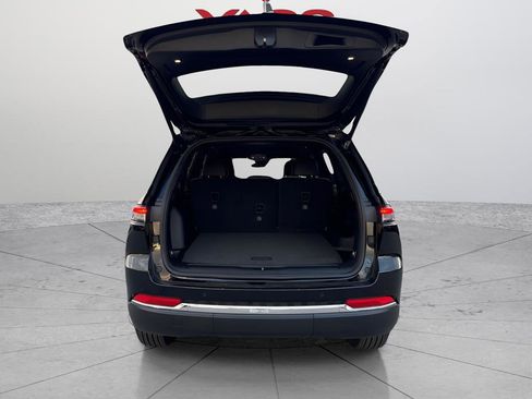 New 2025 Jeep Grand Cherokee Limited image 8