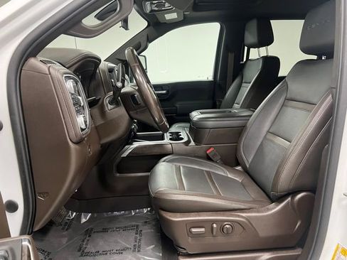Used 2022 GMC Sierra 3500 Denali w/ Denali Ultimate Package AWD/4WD image 21