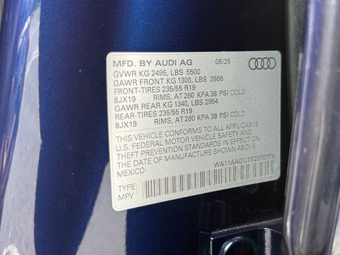Certified 2025 Audi Q5 Premium w/ Convenience Package AWD/4WD image 27