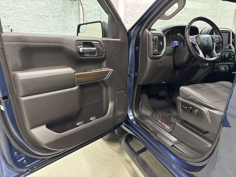 Used 2020 Chevrolet Silverado 1500 RST image 15