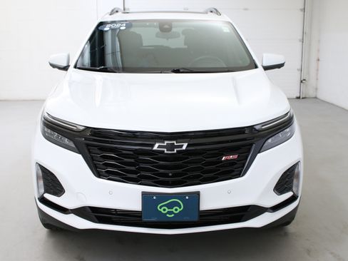 Used 2024 Chevrolet Equinox RS AWD/4WD image 2
