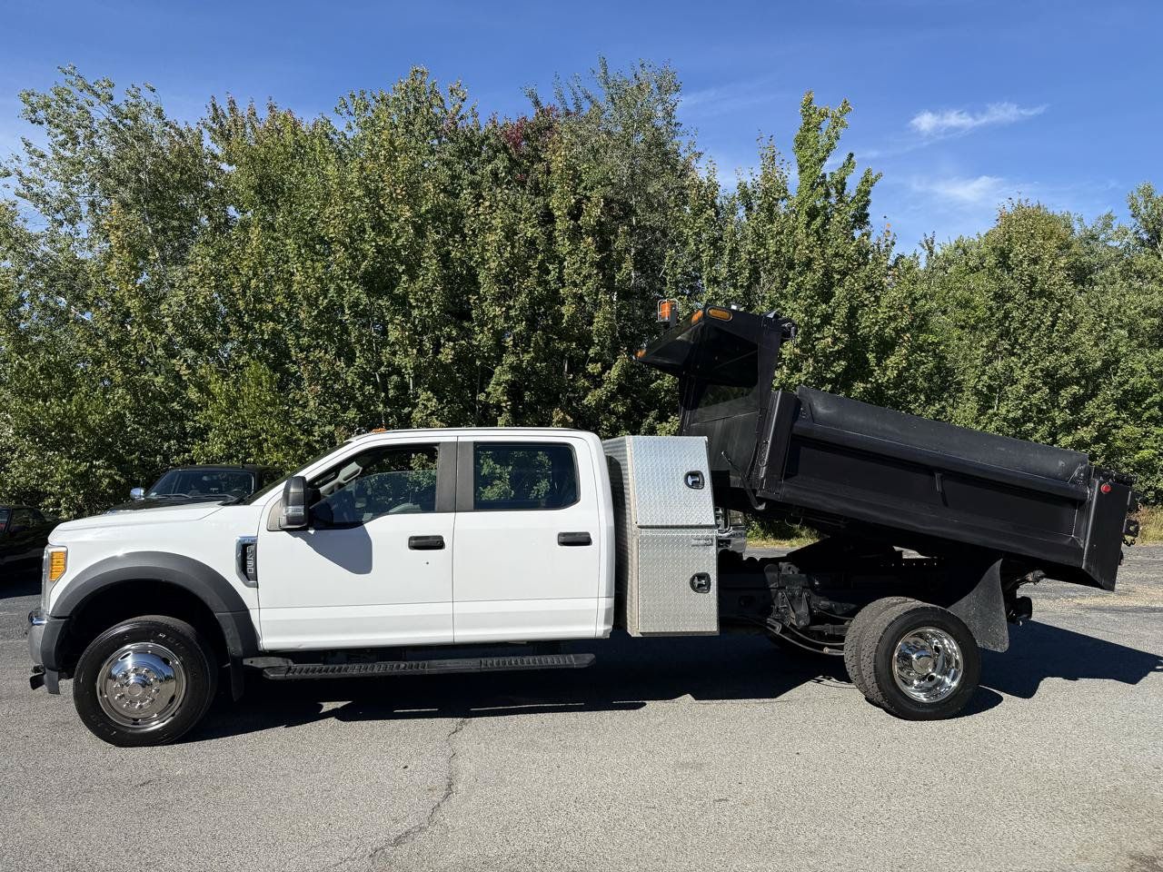 Used 2017 Ford F450 XL w/ Power Equipment Group AWD/4WD image 6