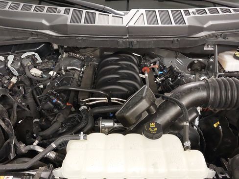 Used 2024 Ford F150 Lariat image 30