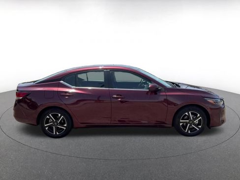 Used 2025 Nissan Sentra SV FWD image 13