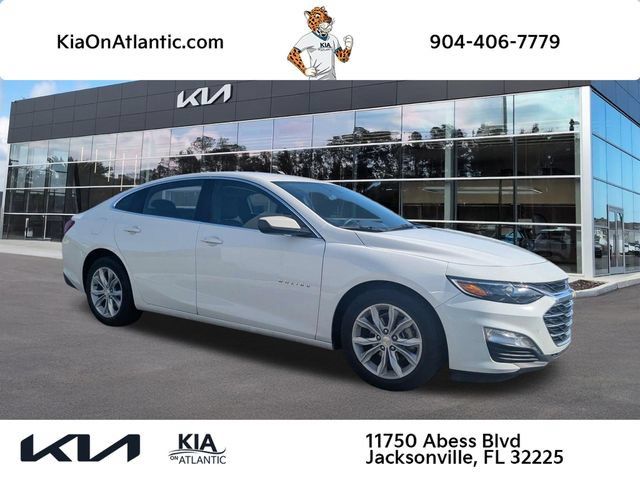 Used 2025 Chevrolet Malibu LT FWD image 1